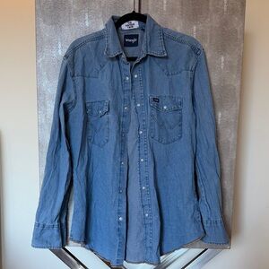 Wrangler Oversized Light Blue Denim Western Shirt